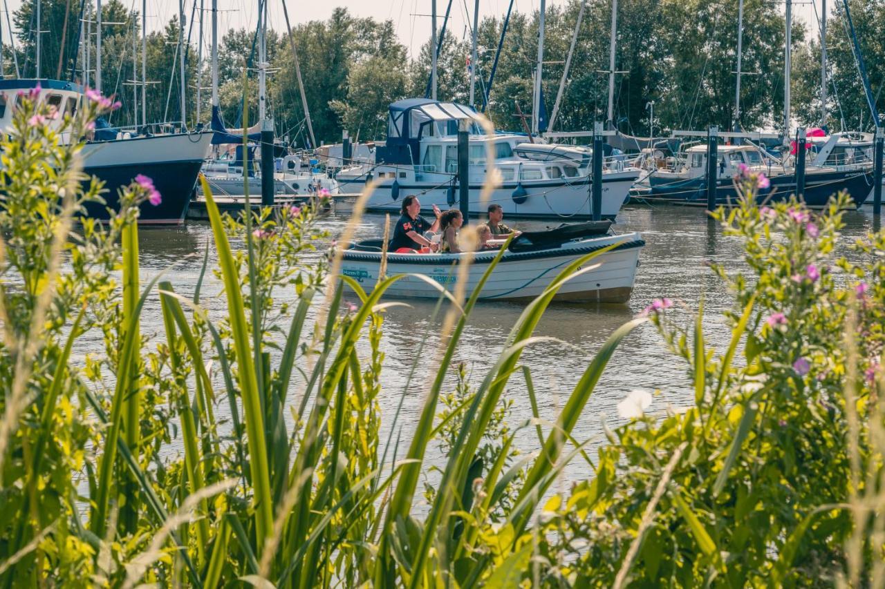 Hotel Europarcs De Biesbosch Willemsdorp Exteriér fotografie